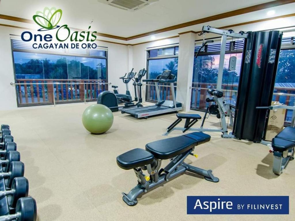 One Oasis By Paseo De Corazon Residence คากายันเดโอโร ภายนอก รูปภาพ